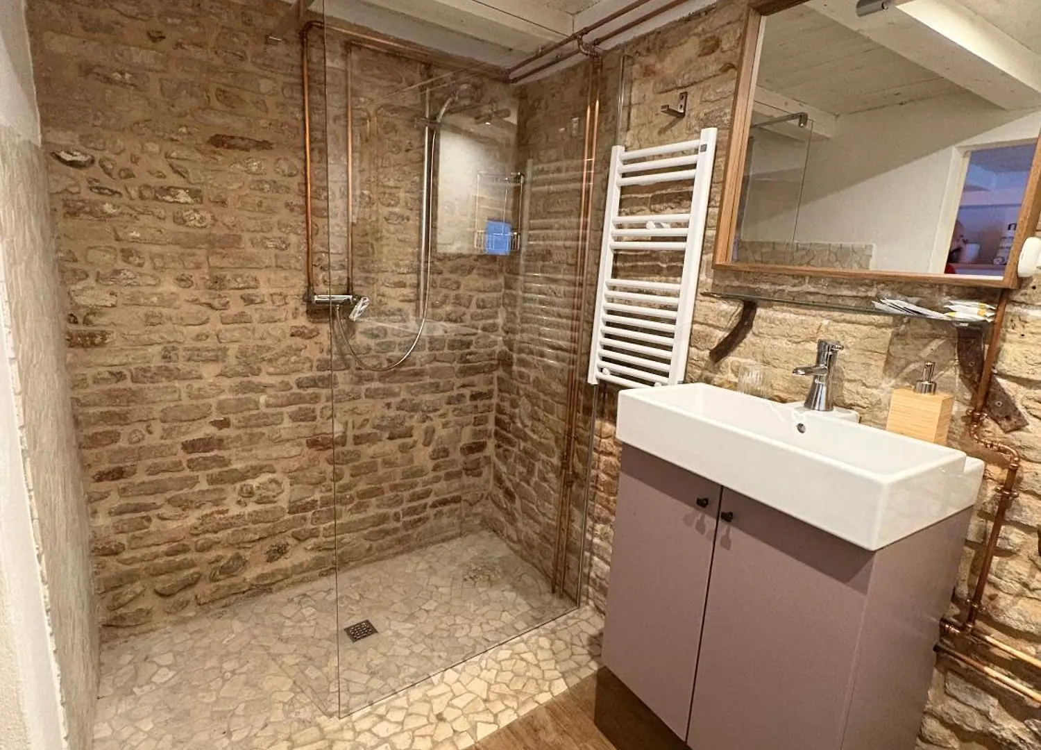 Terra Cielo Alloggio Di Porta Santi 切塞纳